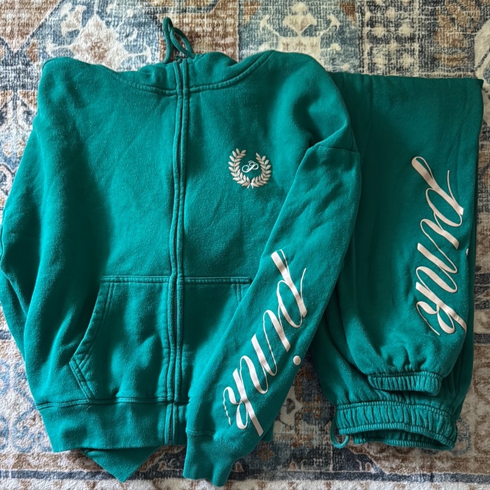 PINK Victoria's Secret Green Zip-Up Hoodie Sweatshirt